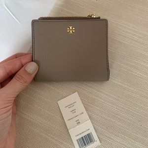 Tory Burch Emerson Mini Wallet